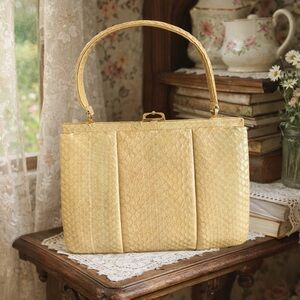 Vintage 1940s-1950s Beige Snakeskin Top Handle Mini Purse